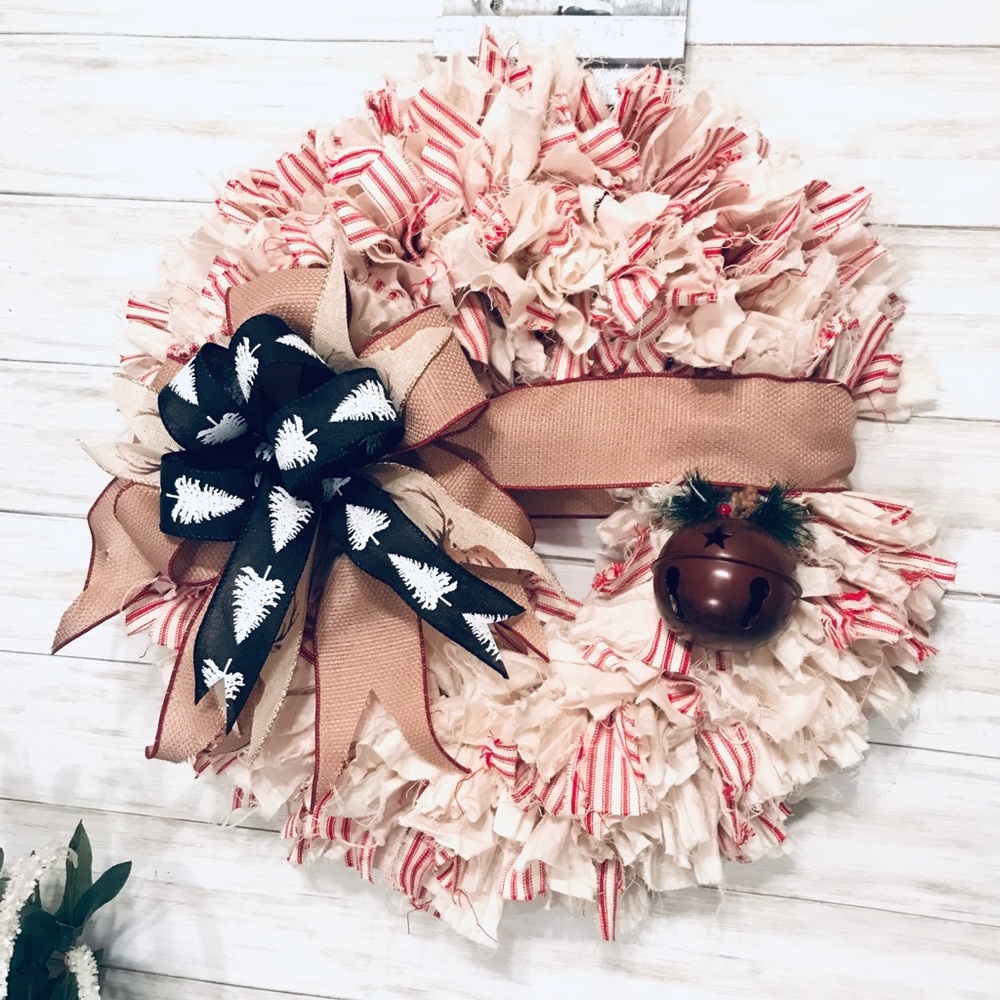 Strawberry Red and Creme Rag Wreath
